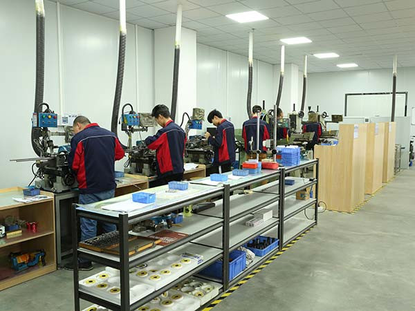 精密治具零配件制造商如何选择模具texture of material？